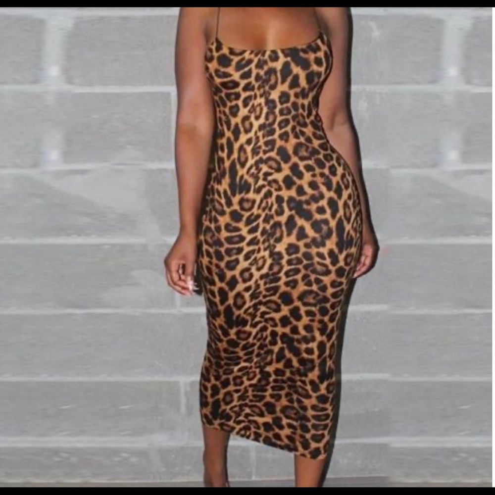 Leopard bodycon dress
